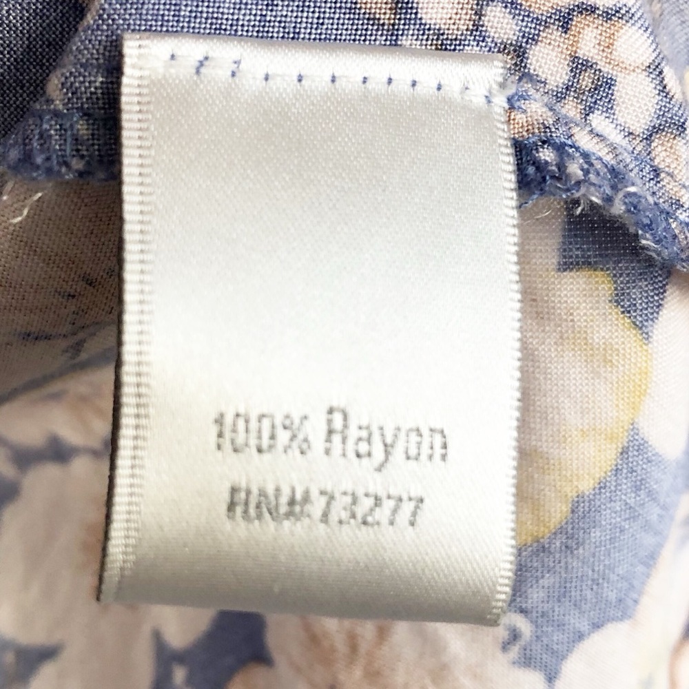 Lauren Conrad Floral Hawaiian Tropical Top Small - Picture 8 of 8